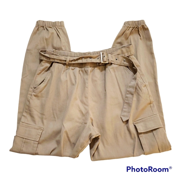 Tan high rise elasticized waist slash pockets cargo pockets cotton joggers - Picture 3 of 10